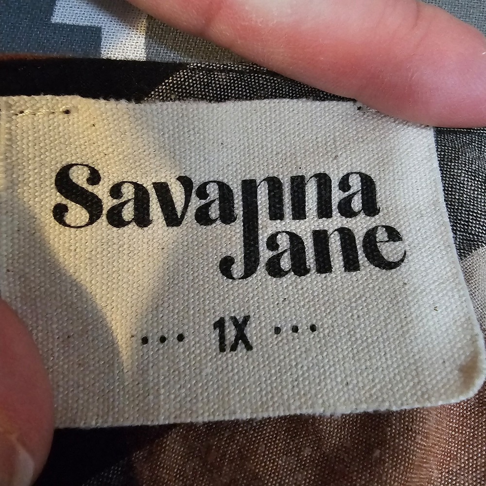 Savanna Jane Steal Away Plaid Embroidered Women's Blouse Size 1X - Picture 6 of 6